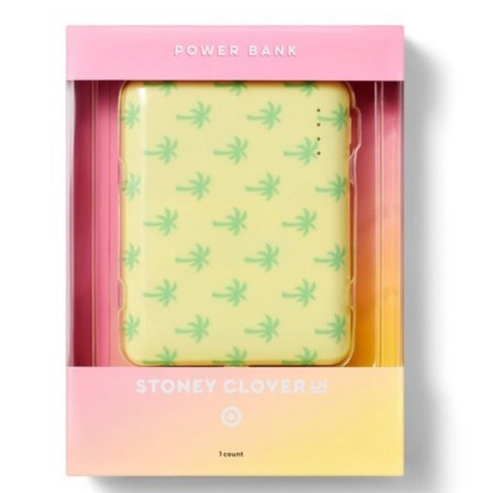 Limited edition NIB Stoney Clover x Target 8000mAH power bank